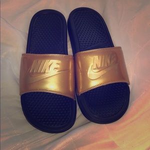 Nike slides